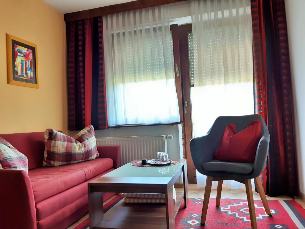 Hotel/Pension Rosengarten Franking エクステリア 写真