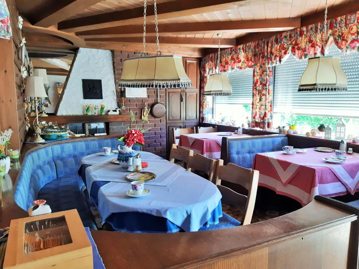 Hotel/Pension Rosengarten Franking エクステリア 写真