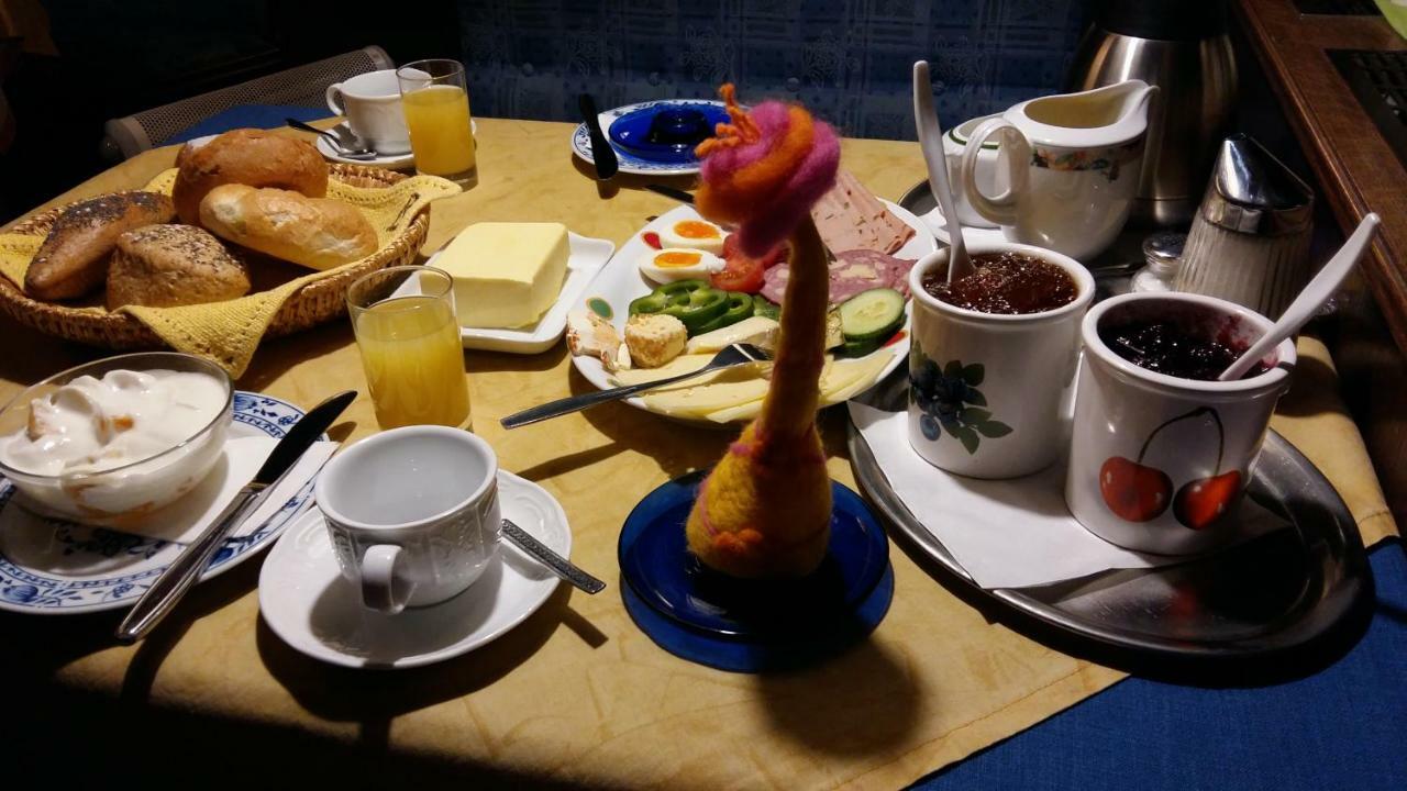 Hotel/Pension Rosengarten Franking エクステリア 写真