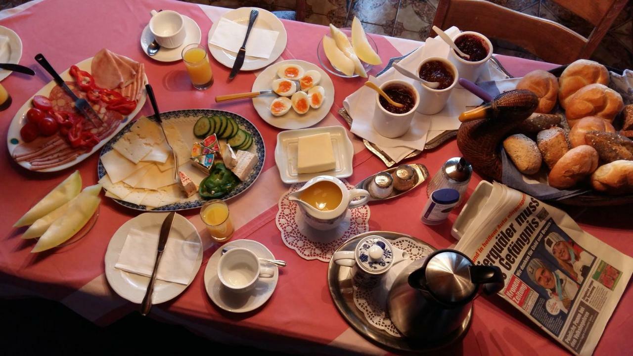 Hotel/Pension Rosengarten Franking エクステリア 写真